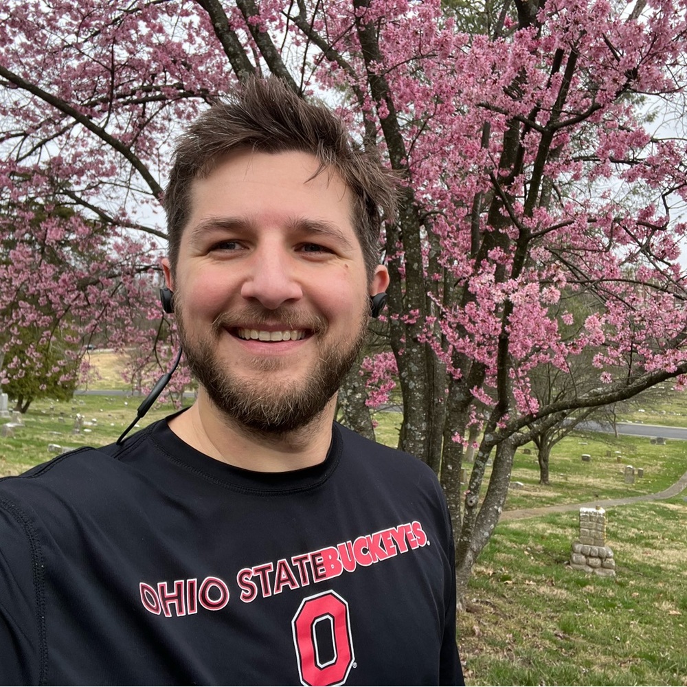 Meet your Posher, Devin